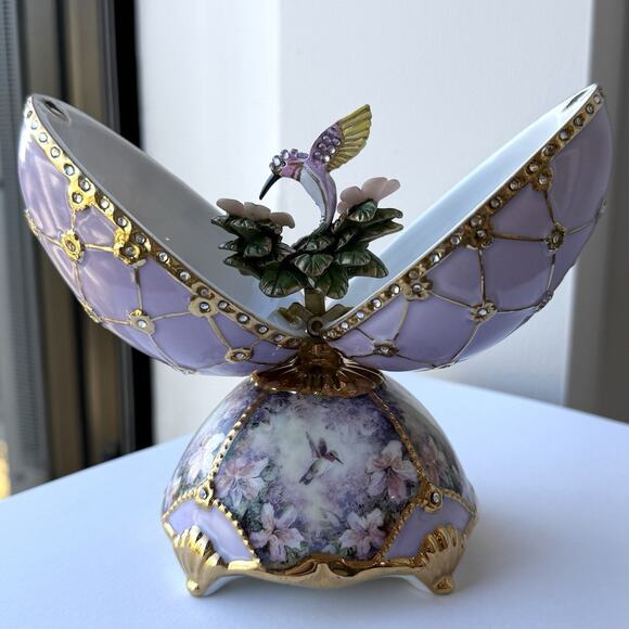 Ardleigh Elliott Porcelain Egg Music Box Amethyst Vision by Lena Liu Hummingbird - Picture 1 of 12